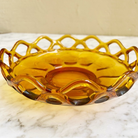 Vintage Honey Amber Trinket Bowl - Picture 2 of 6